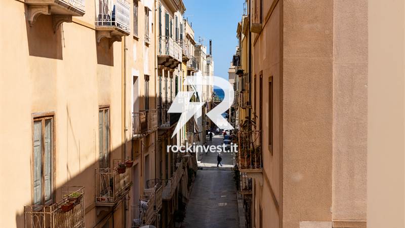 Appartamento in Vendita nel Cuore di Trapani – Via Serisso (Vendita Muri e Attività)