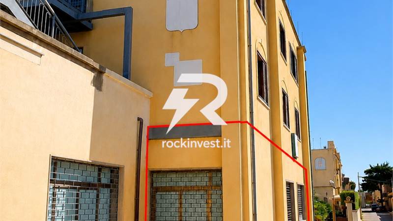 Vendesi locale commerciale al piano terra – Ex Hotel Concorde